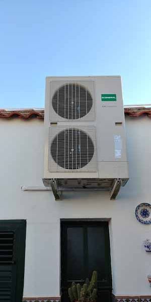 Refrigeración Gómez aire acondicionado en exterior